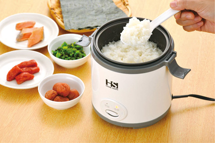 SRC-15 ミニ炊飯器  1.5合炊き